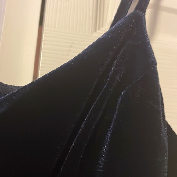 Navy Blue Velour Semi-Formal - Picture 4 of 5